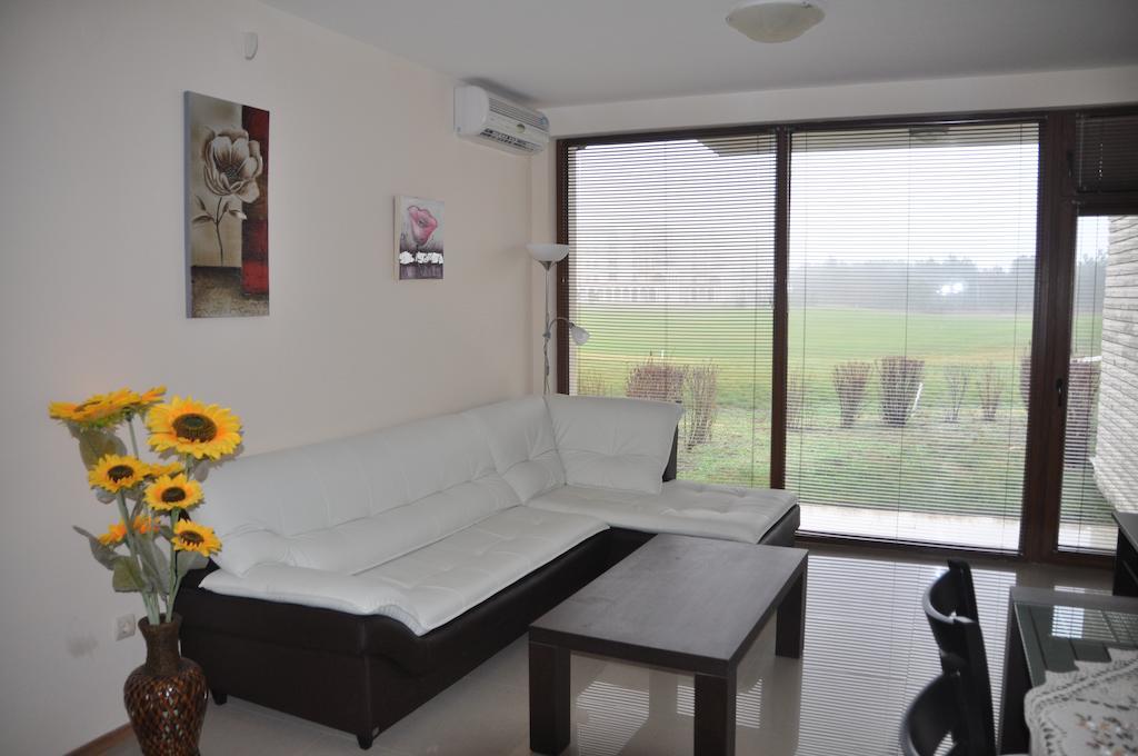Lighthouse Golf Apart Complex&Villas 발치크 객실 사진